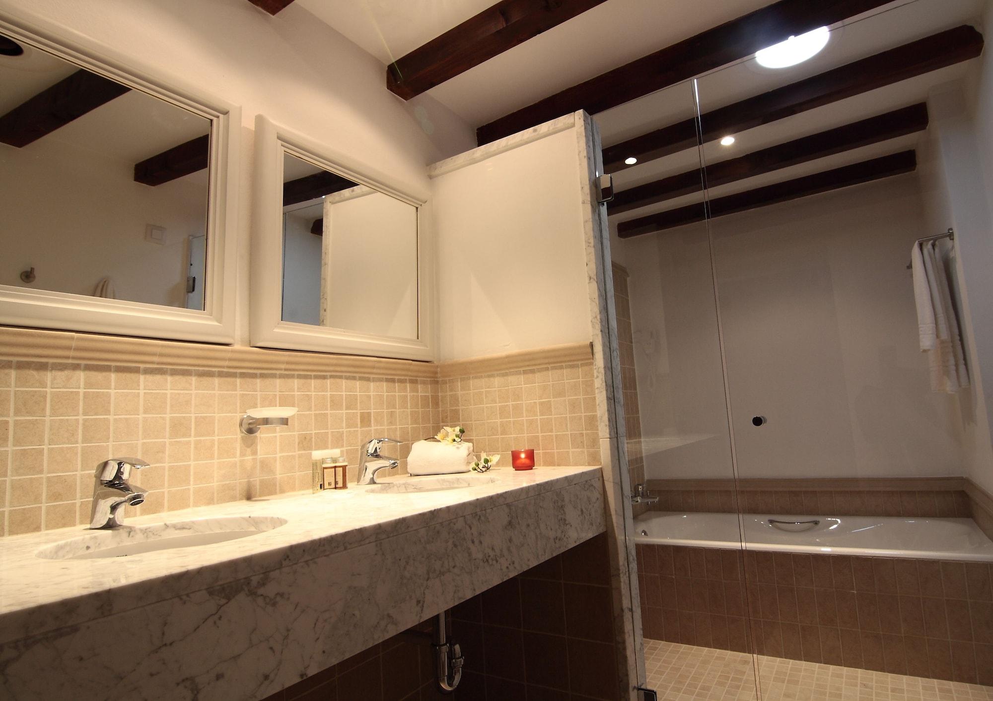 Algaida Suites By Eurotels المظهر الخارجي الصورة